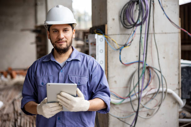 Best Licensed Electrician  in Cypress Gardens, FL